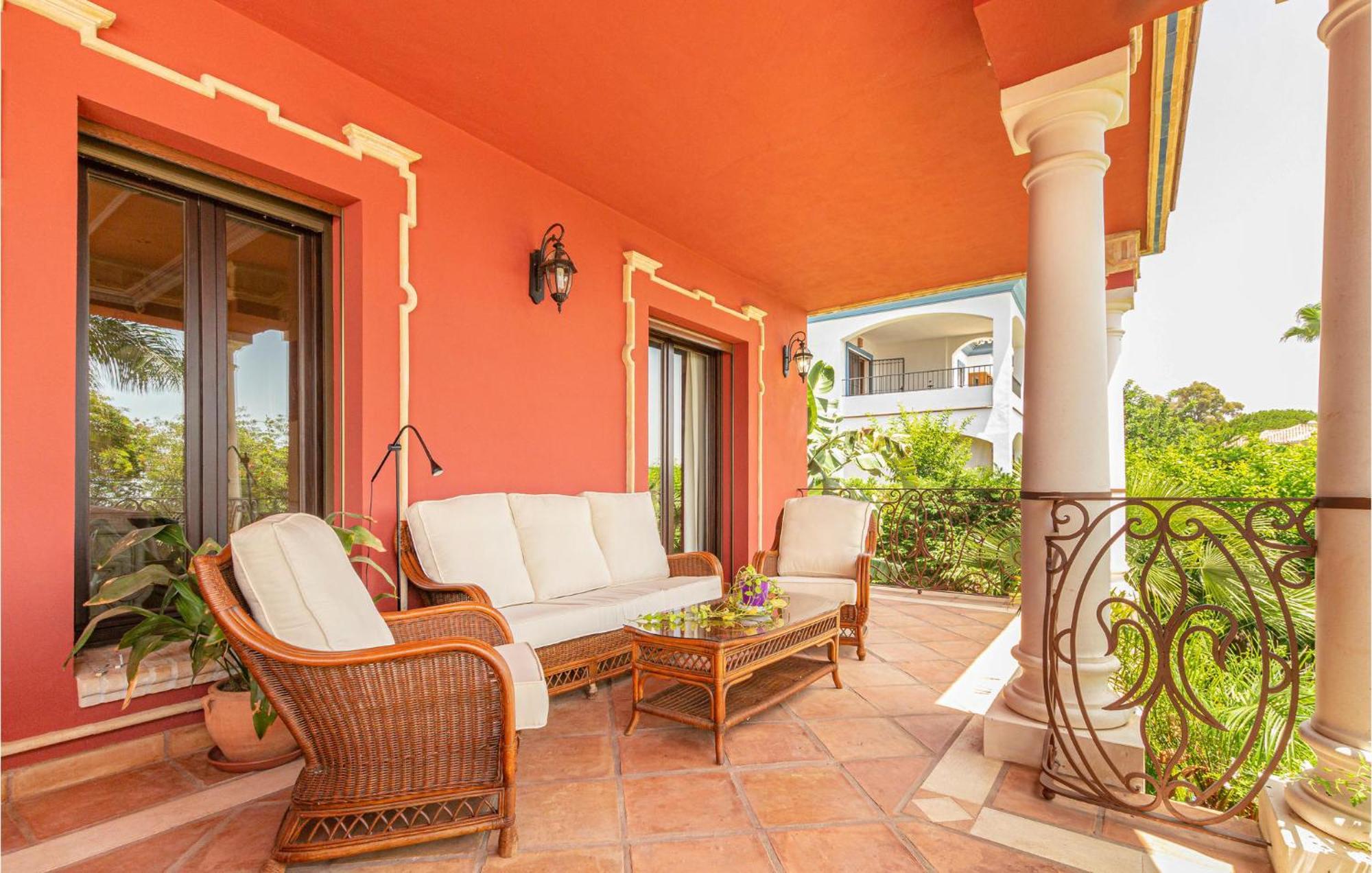 Beautiful In With Wifi, Outdoor Swimming Pool And Swimming Pool * Marbella