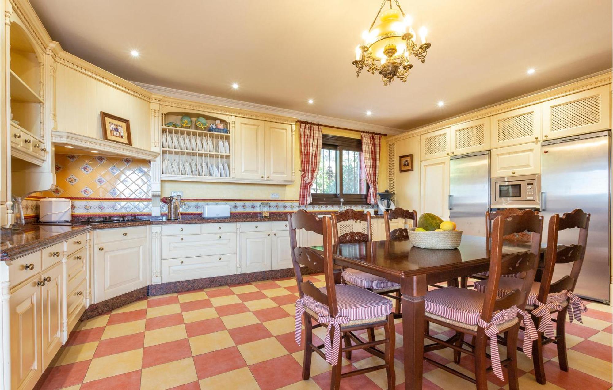 Feriehus Beautiful In With Wifi, Outdoor Swimming Pool And Swimming Pool *
